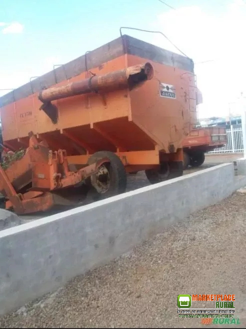 Graneleiro JACUÍ 4 rodas com descarregador capacidade 160 sacos