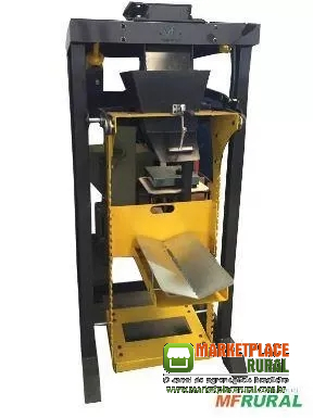 ENSACADEIRA MANUAL