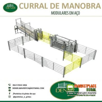 curral de aço, porteiras, e pista de laço