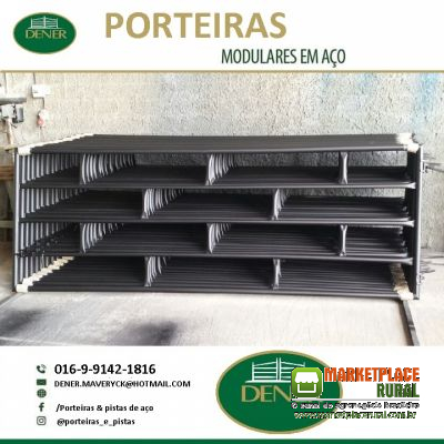 curral de aço, porteiras, e pista de laço