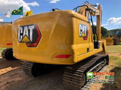 ESCAVADEIRA CAT 320