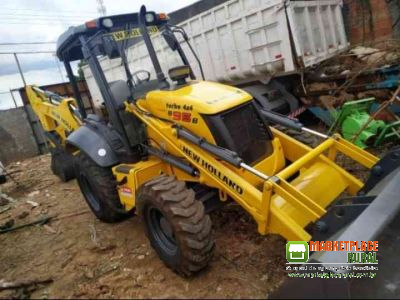 RETRO NEW HOLLAND B95B