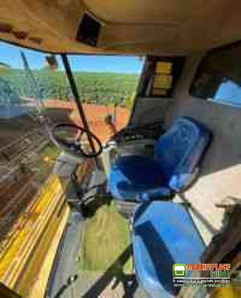 Colheitadeira New Holland TC 5070 Hydro