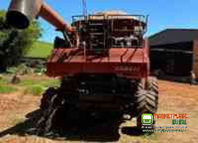 Colheitadeira Case 8120