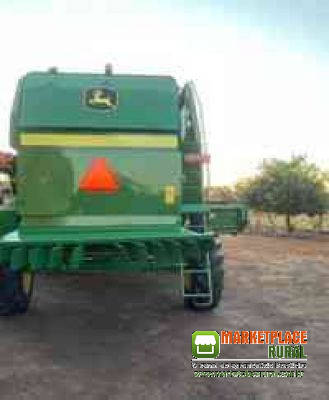 Colheitadeira Jonh Deere 1550