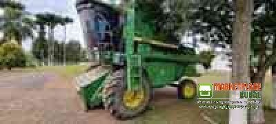 Colheitadeira Jonh Deere 1185