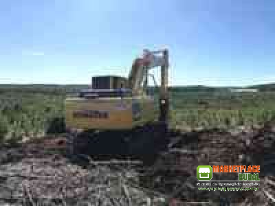 Escavadeira Komatsu