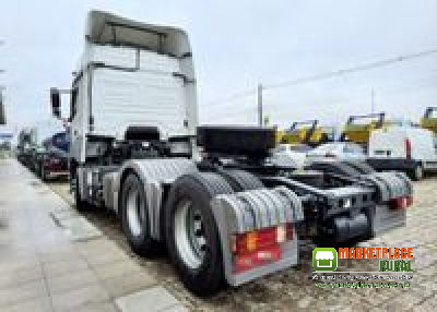 Caminhão Mercedes-Benz Axor 2544
