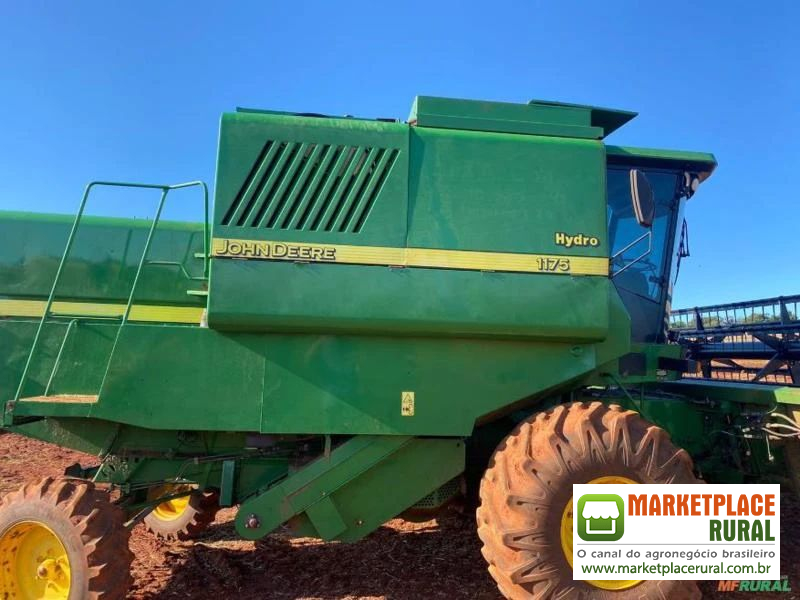 Colheitadeira John Deere JD 1175 ano 2014