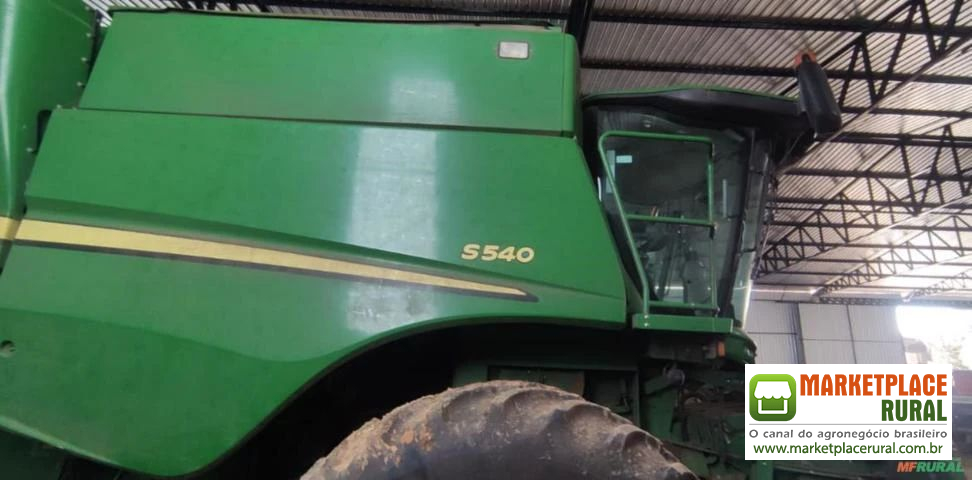 Colheitadeira John Deere S540 2017 PLAT 25 PÉS