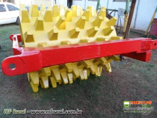 ROLO COMPACTADOR REBOCAVÉL