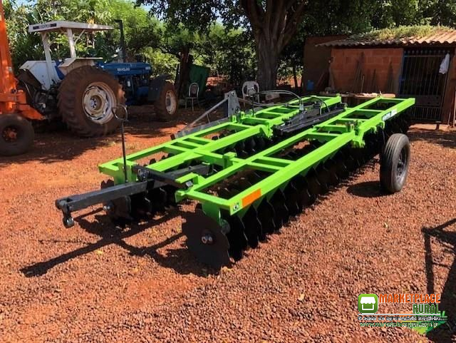 Grade Niveladora 48x22 Flutuante Com Pneus e Pistão de Abertura PICCIM NOVA