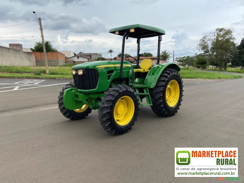Trator John Deere 5078 4x4 ano 15