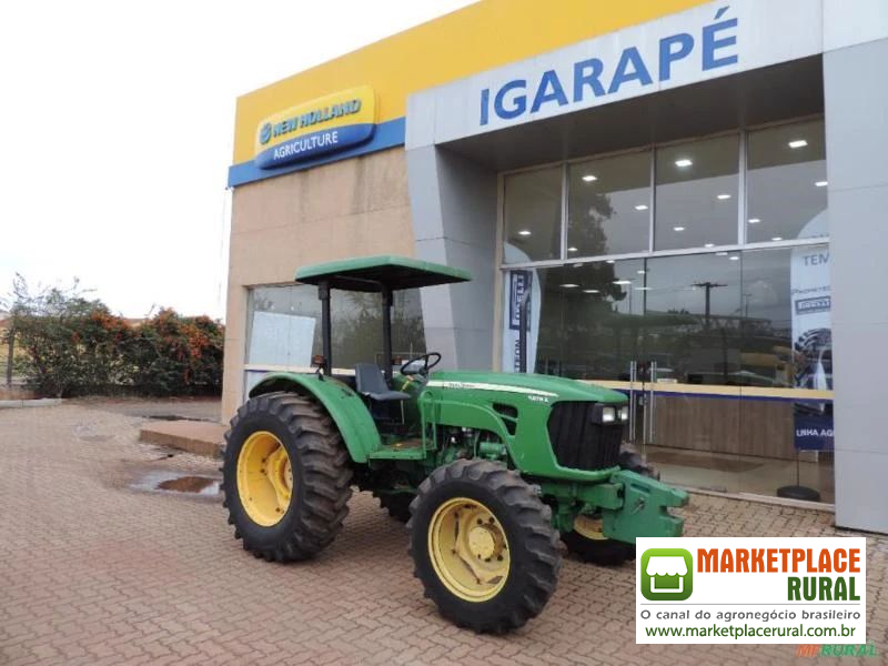 Trator John Deere 5078 4x4 ano 13