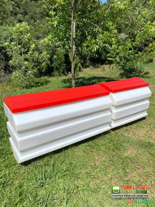 Caixa de Adubo para plantadeira 132cm - semeadeira - bujão