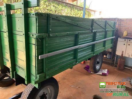 Carreta agrícola de 4 rodas para 4 toneladas