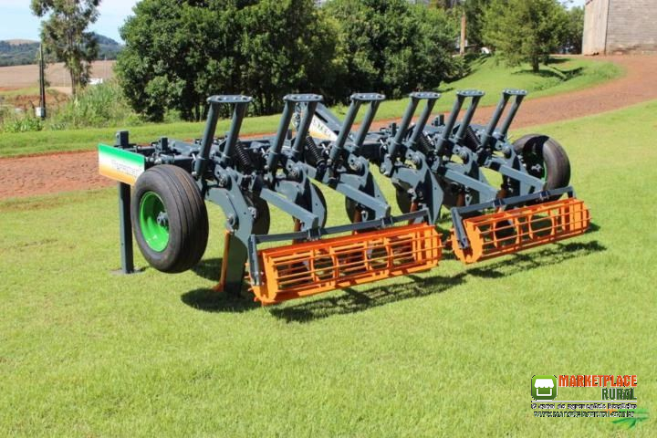 ESCARIFICADOR SUBSOLADOR DESCOMPACTADOR