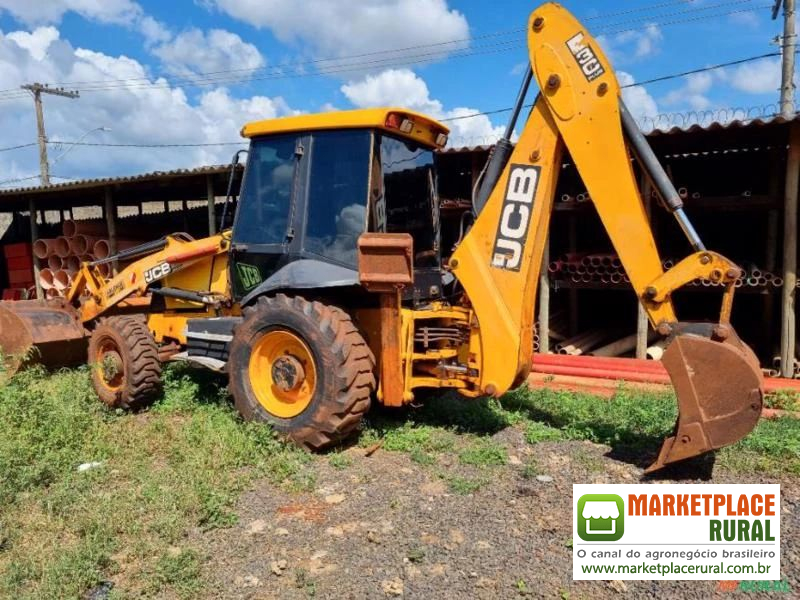 Retroescavadeira JCB 3 C