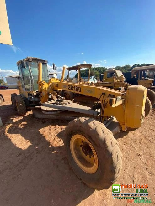MOTONIVELADORA XCMG GR180