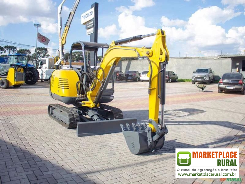 MINI ESCAVADEIRA WACKER NEUSON 3503 – 2012
