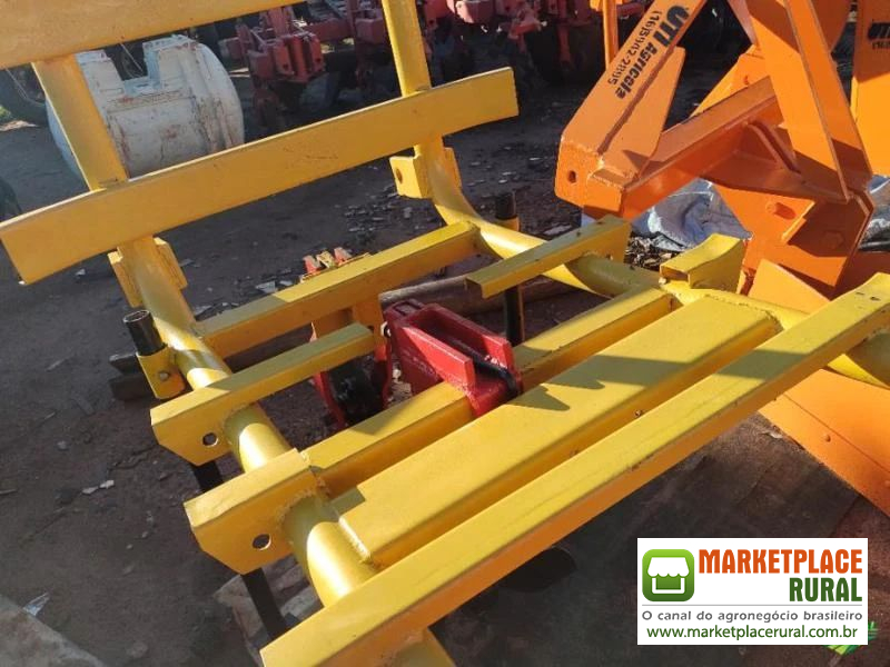 Sulcador subsolador estrondador planta cana capim