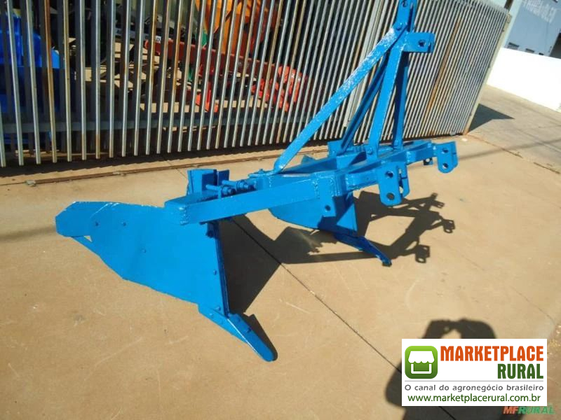 SULCADOR DE CANA DE 2 LINHAS MARCA FNI REVISADO E COM PINTURA NOVA