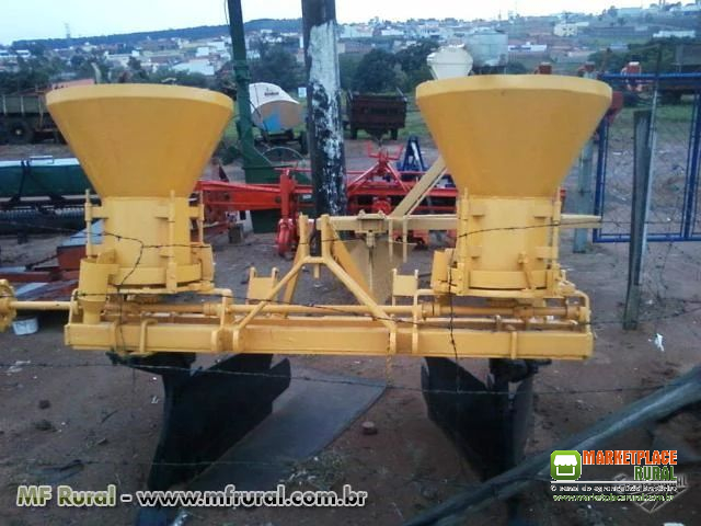 Sulcador/Adubador DMB duas linhas