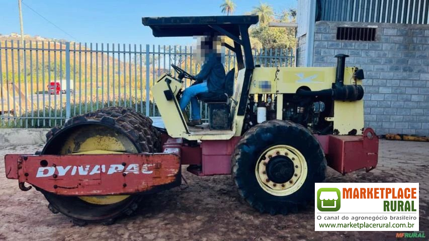 ROLO COMPACTADOR DYNAPAC CA15