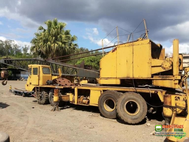GUINDASTE BUCYRUS 22B ANO 1978, OPERACIONAL!!!!