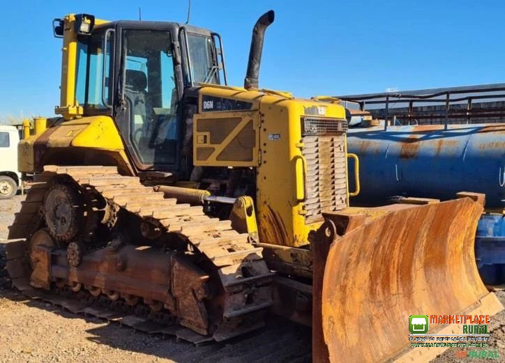 TRATOR DE ESTEIRAS CATERPILLAR D6N XL ANO 2014, CABINE FECHADA COM AR CONDICIONADO