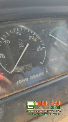 Trator John Deere 6405 Ano 2005
