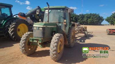 Trator John Deere 6405 Ano 2005