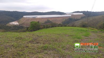 Vendo terreno de 77.000 m2, com documentação atualizada, localizado no Km 43 da Rodovia Anhanguera