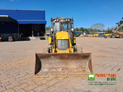 JCB 3CX, ano 2021