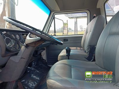 Volkswagem 14.140