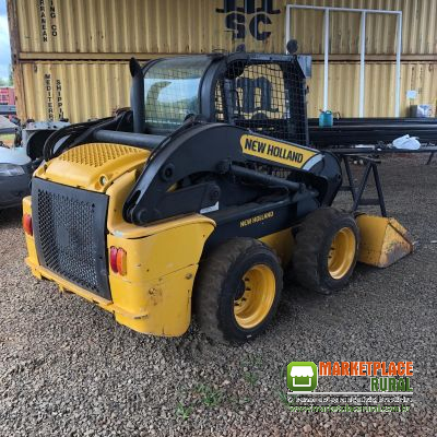 New Holland L218 ano 2015