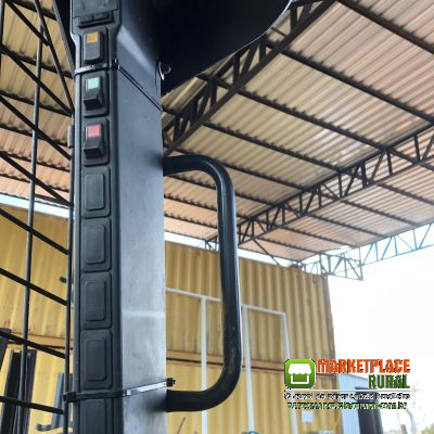 New Holland L218 ano 2015