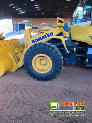 Komatsu WA320, ano 2020