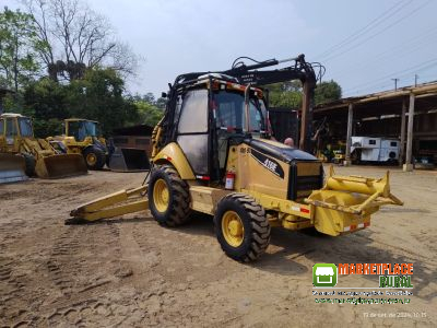 Retroescavadeira Caterpillar 416E ano 2007