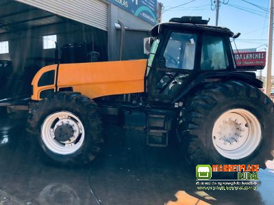 Trator Valtra BH 180 - 2011