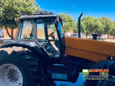 Trator Valtra BH 180 - 2011