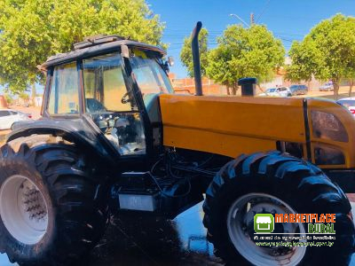 Trator Valtra BH 180 - 2011