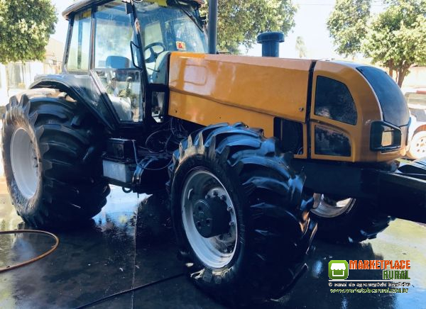 Trator Valtra BH 180 - 2011